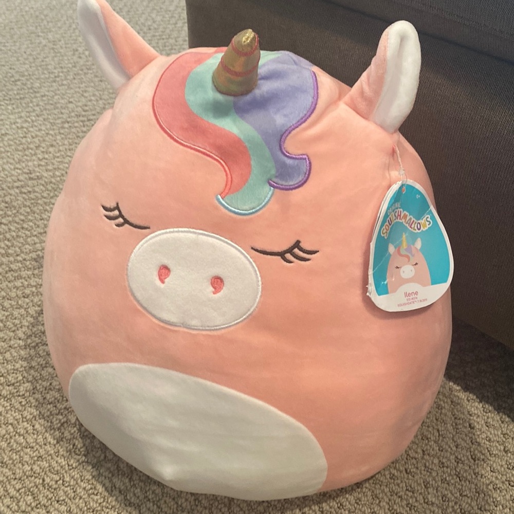 Squishmallow-Ilene